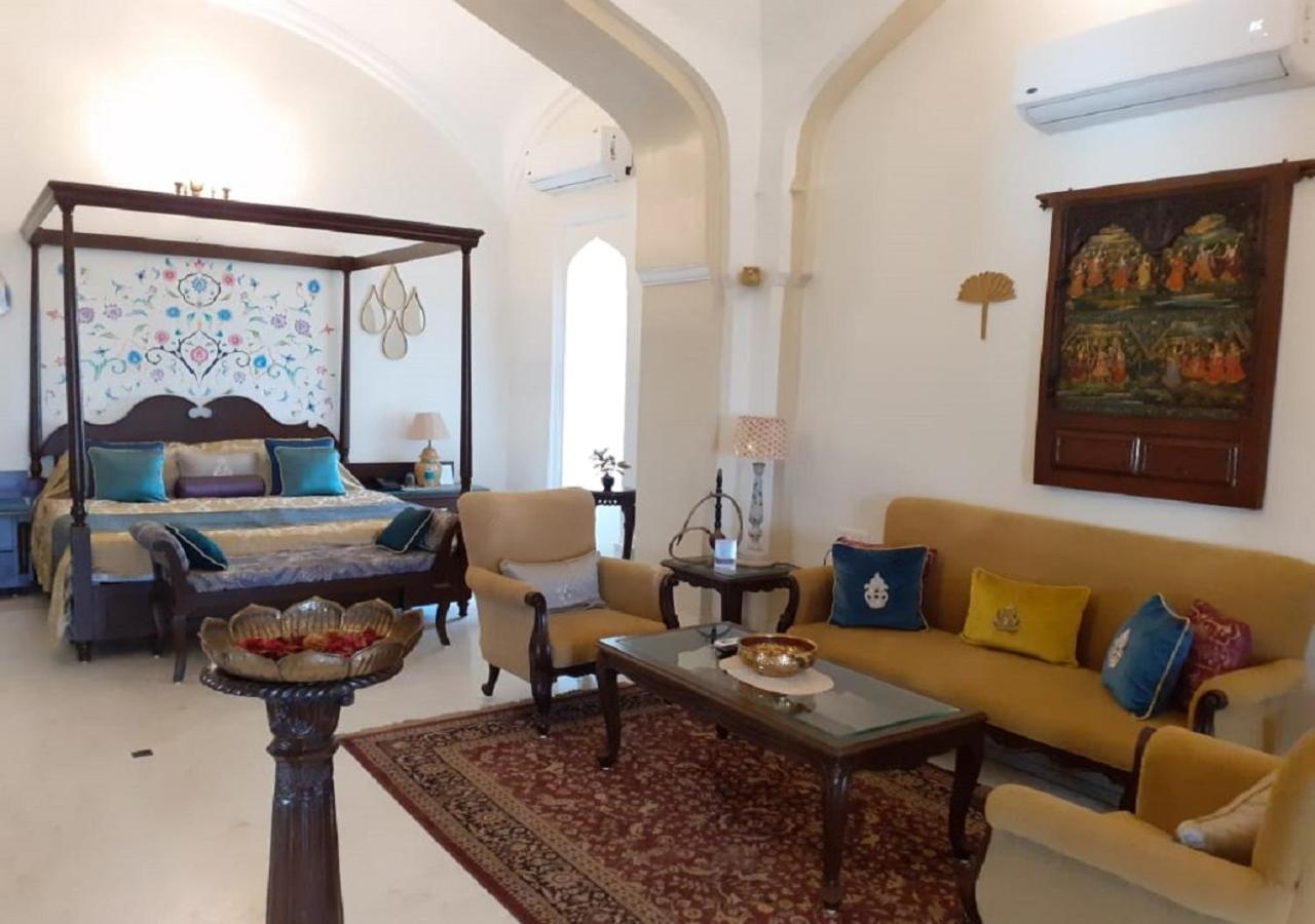 מלון Mpt Sheesh Mahal, אורצ'ה מראה חיצוני תמונה